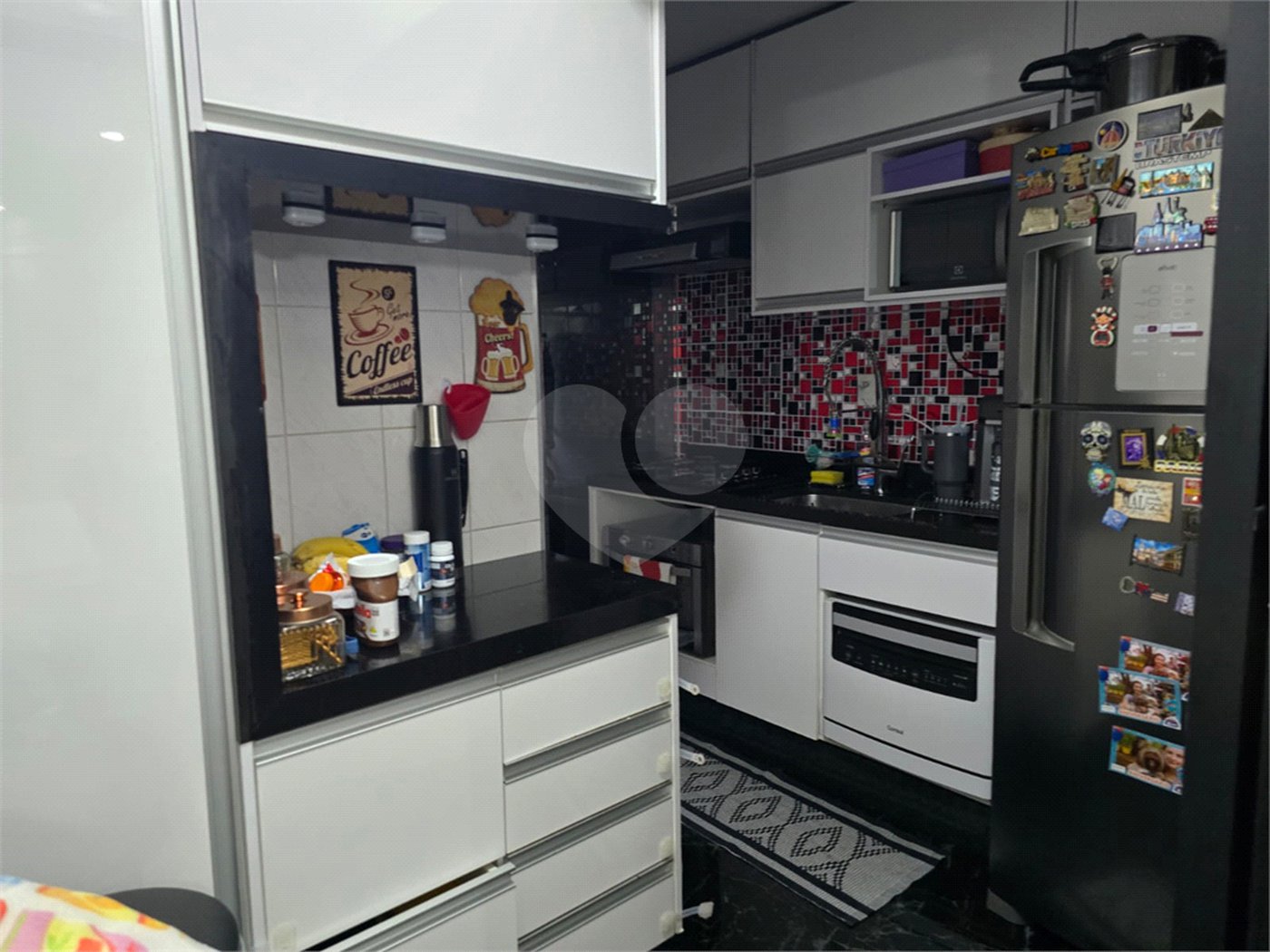 Apartamento de 3 quartos, com garagem, á venda no Cambuci