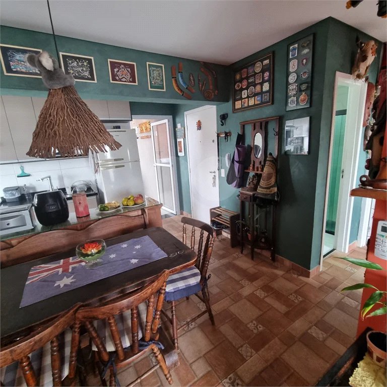 Apartamento em cobertura na Vila Prudente com 2 dormitórios, 1 suíte, 2 sacadas e hidromassagem.