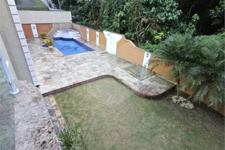 LINDA CASA PARA LOCAÇÃO COM 5 DORMITÓRIOS E PISCINA - Fernando Nobre – Cotia/SP