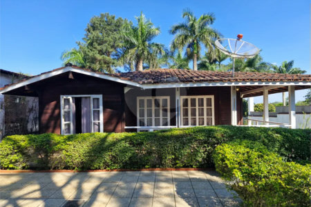 EXCELENTE RESIDÊNCIA À VENDA NO CONDOMÍNIO COLINAS VERDES – ARUJÁ/SP