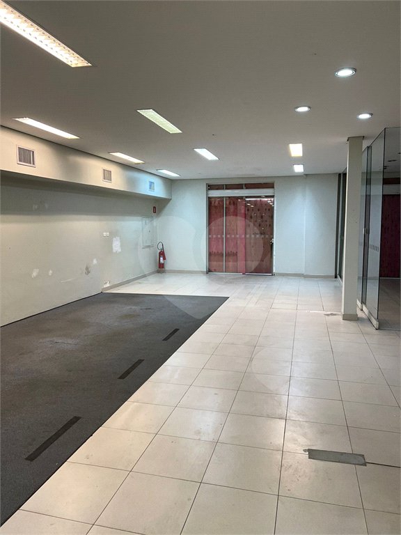 VENDA - Imóvel Comercial na Região Central de Indaiatuba com 741,63 m2 de construção, 1440,00 m2