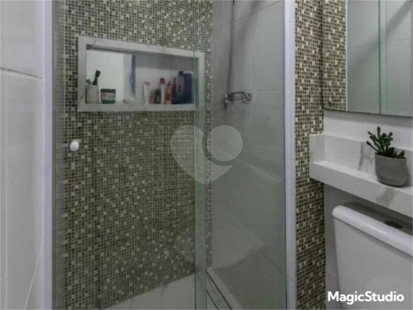 Apartamento com 68m², 2 dormitórios, 1 suíte, 1 vaga, à venda na Vila Ema.