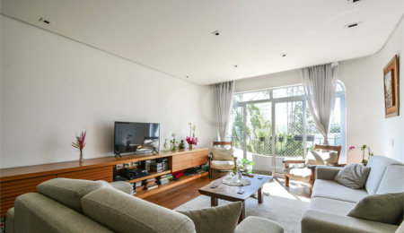Apartamento à venda com 3 quartos, sendo 1 suíte,  em Granja Julieta, São Paulo, SP