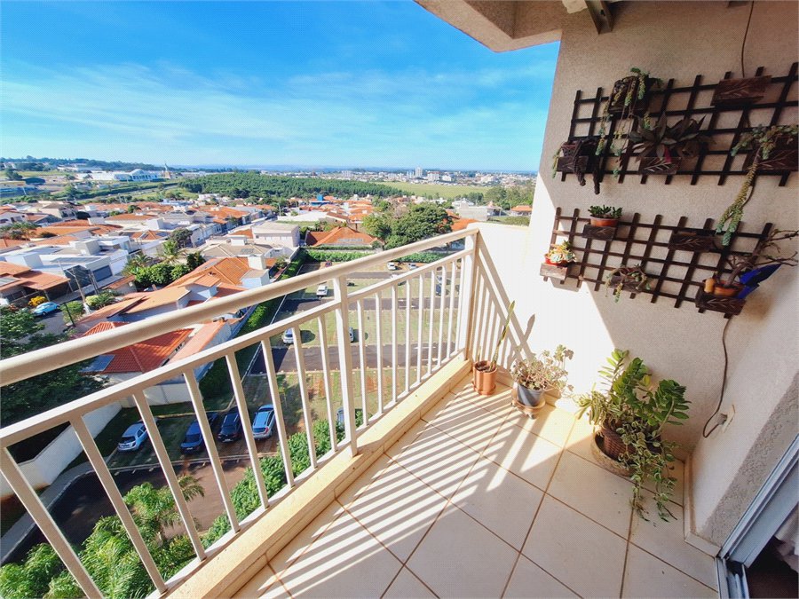 Apartamento mobiliado a venda no condomínio vila verde Sabará