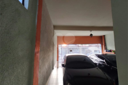 CASA A VENDA NO BAIRRO NOVO HORIZONTE COM 200M², 4 DORMITÓRIOS, 2 BANHEIROS, 2 VAGAS, SJC