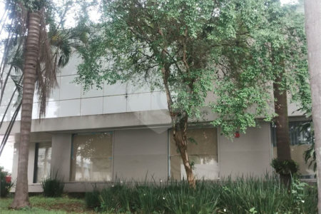 PRÉDIO MONOUSUÁRIO - LOJA CORPORATIVA DE ALTO PADRÃO - BORBA GATO