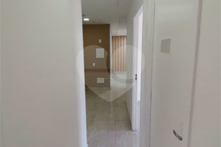 Conjunto comercial à venda no Jabaquara, 82 m²