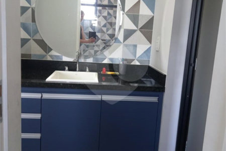 Sobrado à venda com 5 quartos, sendo 3 suítes, em Residencial Jatobás, Louveira, SP
