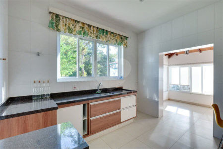 Casa de Vila à venda com 3 quartos em Jardim Hípico, São Paulo, SP