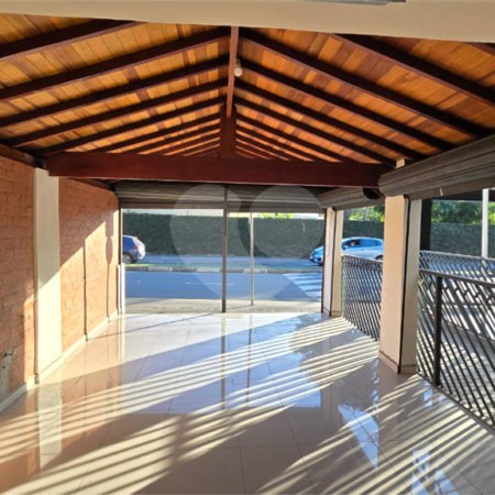 Salão 110m² comercial na Lucas Nogueira Garcez - Atibaia- SP
