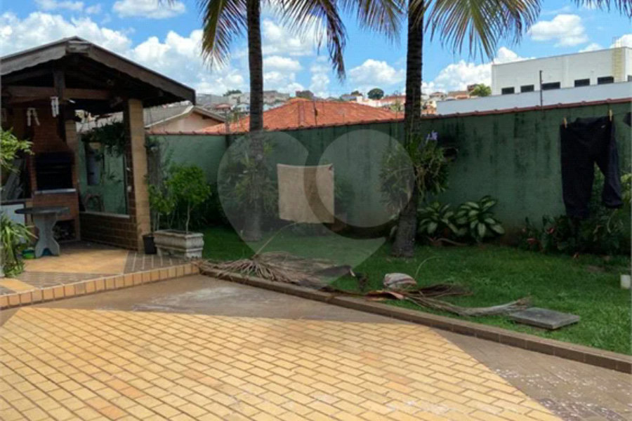 CASA À VENDA COM 3 SUITES CHACARA NAZARETH CENTRO PIRACICABA
