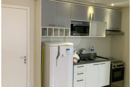 Apartamento à venda na Frei Caneca, 28 m², 1 quarto