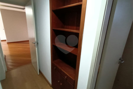 Apartamento á venda 3 dormitórios Vila Andrade, São Paulo - SP