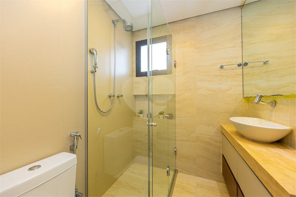Apartamento à venda com 3 quartos, sendo 1 suíte, em Chácara Santo Antônio, São Paulo, SP