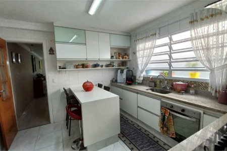 Casa à venda com 3 suítes em Jardim Trussardi, São Paulo, SP