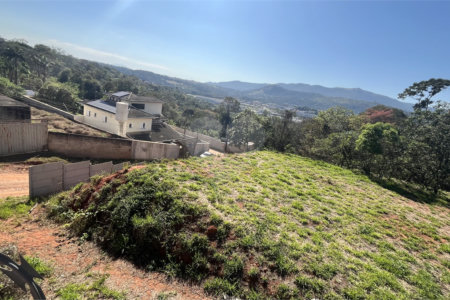 Terreno a Venda com 1000m2 no Jd Estancia Brasil em Atibaia