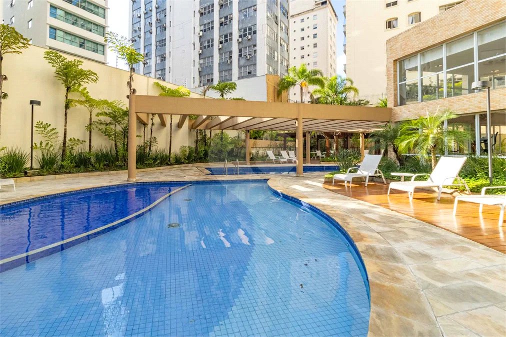 APARTAMENTO PARA LOCAÇÃO COM 151M2 - 3 QUARTOS ( 2 SUÍTES ) - 3 VAGAS NO JARDIM AMÉRICA.
