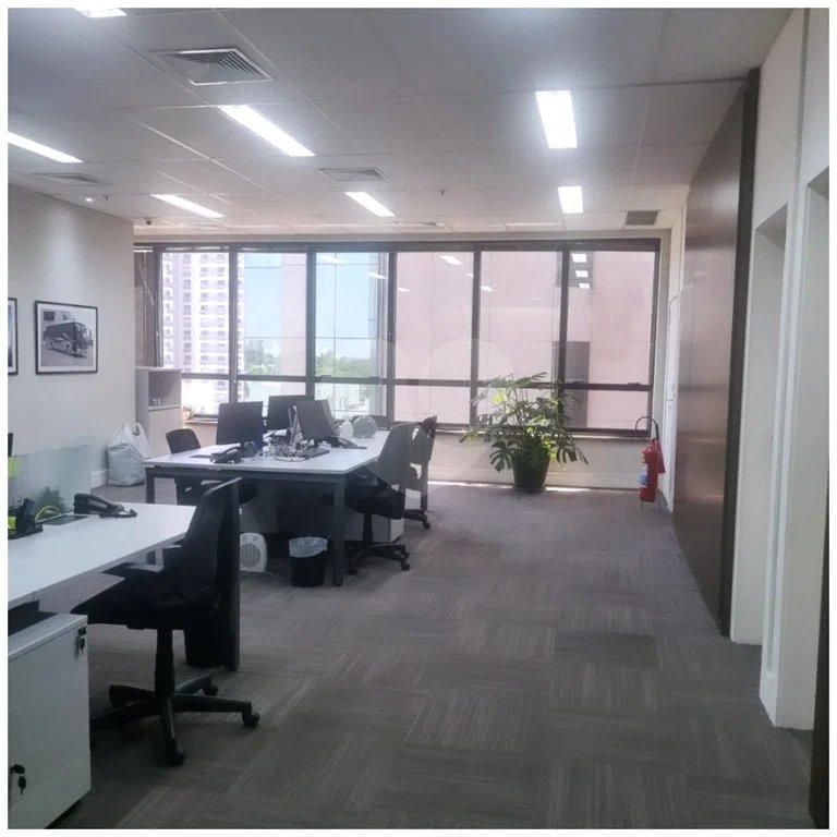 Olympic Tower 299 m² 8 Vagas de Garagem