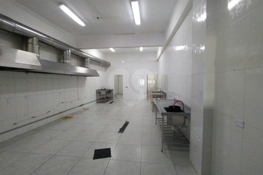 Prédio à venda em Imirim, São Paulo, SP