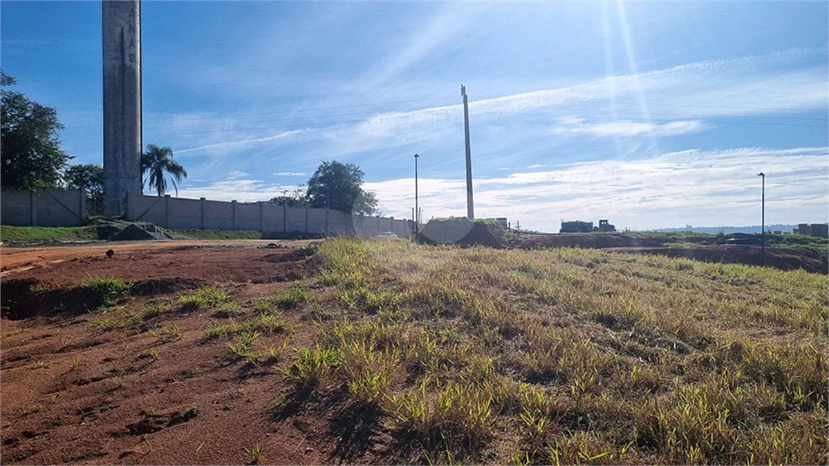 Lote de 600 m² com Potencial de Vista e Localização Reservada no Santana da Lapa – Joaquim Egídio