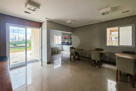 Apartamento - Saúde - 3 Quartos / Dormitórios - 1 Vaga - Venda / Compra