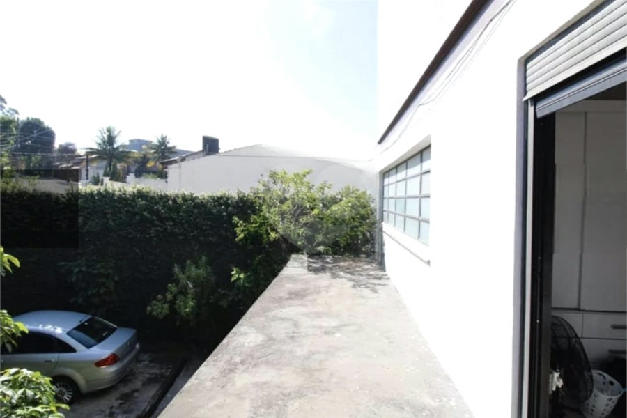 Casa no TREMEMBÉ Casa Estilo Rústico Industrial - JD GUAPIRA - CONDOMÍNIO FECHADO