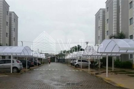 Apartamento no Condomínio Monte Nevada