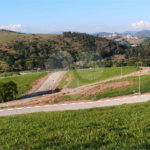 Terrenos de 300 metros em condomínio fechado e prontos para construir na região de Atibaia