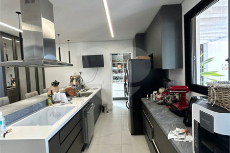Casa a venda no Condomínio Reserva de Santa Isabel - Louveira SP.