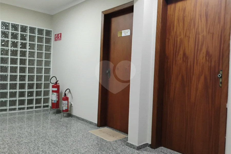 Aluga-se Sala Comercial na Vila Santa Catarina