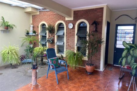 Casa à Venda no Jardim Bandeirantes
