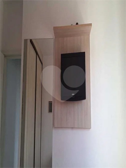 Indaiatuba - Edificio Vila Helvetia - R$ 470,000,00 - Apartamento novo, mobiliado, completo, muito bem conservado e planejado,Localizado no 5° andar, o imóvel oferece uma vista para o estacionamento e a área verde, além de receber sol durante todo o dia, proporcionando ambientes naturalmente ilum