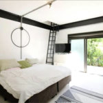 Casa no TREMEMBÉ Casa Estilo Rústico Industrial - JD GUAPIRA - CONDOMÍNIO FECHADO