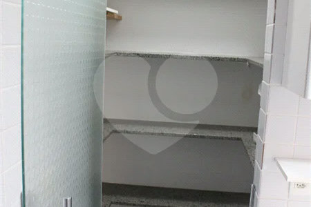 Apartamento de 3 Suítes com Vista Definitiva e Sol da Manhã no Condomínio Club House - Parque do Prado