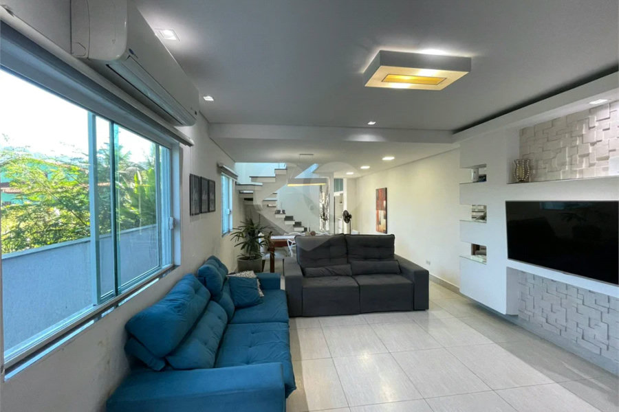Casa à venda com 5 suítes em Morada da Praia, Bertioga, SP