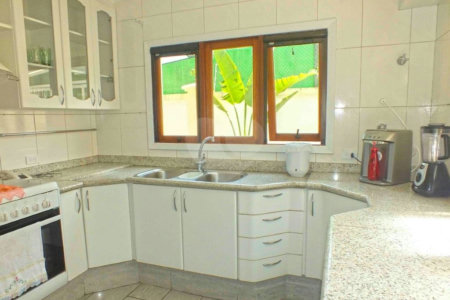 Casa à venda com 5 suítes no condomínio Vilaggio Monte Alegre, São Paulo - SP