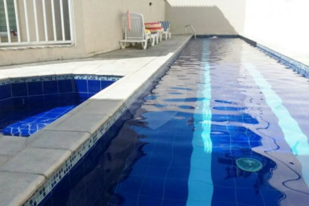 Lindo Sobrado em Condomínio