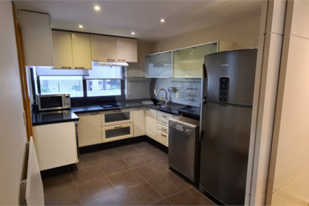 Apartamento para venda e locação de 130m² no Jardim Paulista com 2 suítes e 2 vagas.