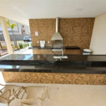 Apartamento no condomínio Monte Berlim