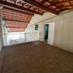 Sobrado com 4 dormitórios, 2 suítes, closet, varandas, escritório, jardim de inverno, espaço gourmet com churrasqueira e fogão a lenha e 3 vagas.