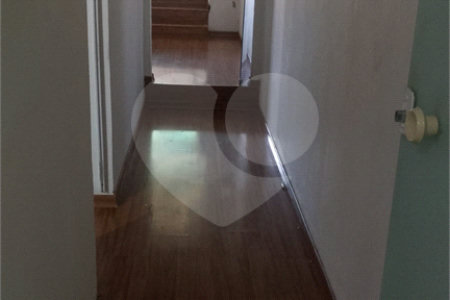 Casa à venda no Imirim com 3 quartos e 2 vagas – ótima localização