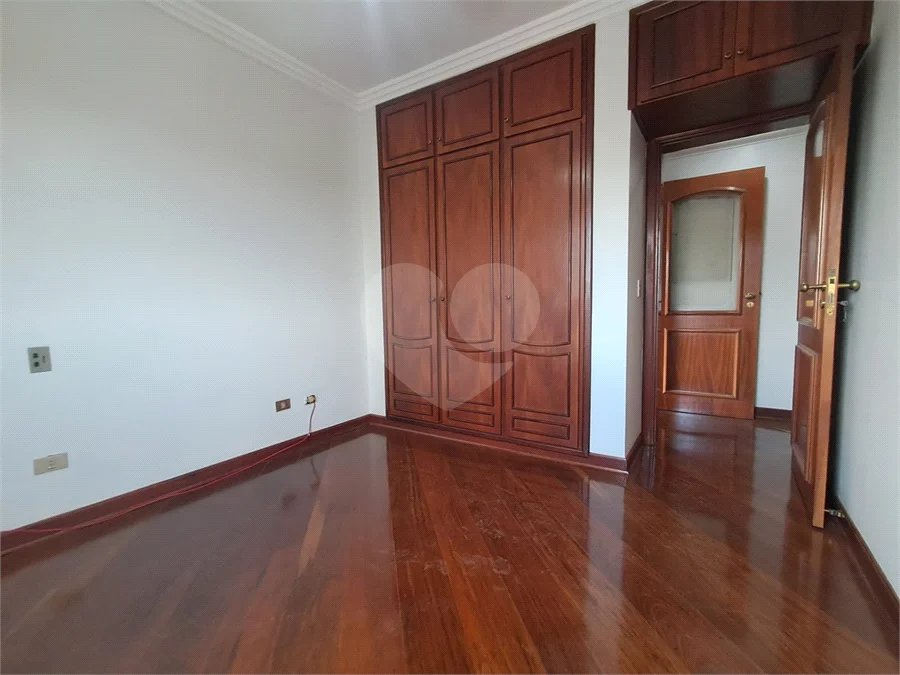 Apartamento à Venda no Edifício Itapema no Bairro Centro em Piracicaba/SP.