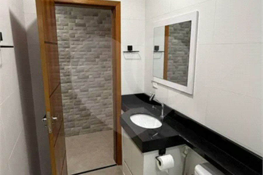 Casa a venda, composta por 2 casas separadas no Jaraguá em Piracicaba - SP.