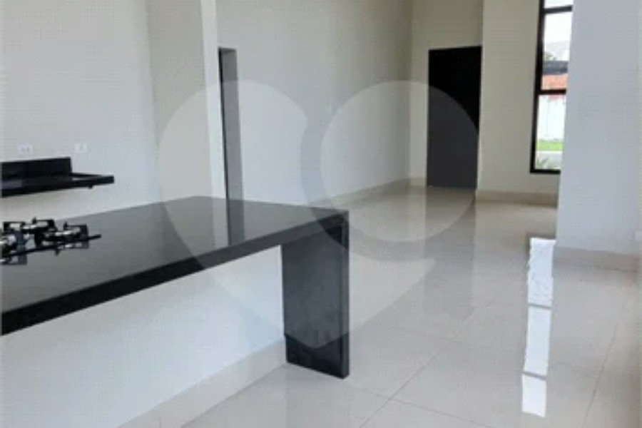 Casa à venda no Condomínio Agapé