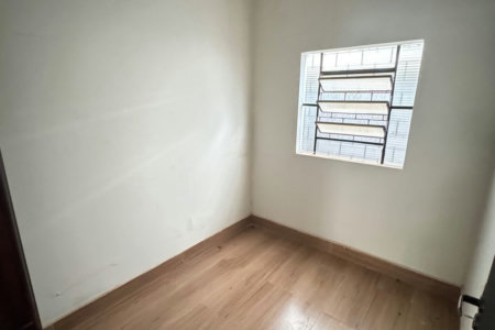 Casa para alugar com 3 quartos, sendo 1 suíte,  em Santos Dumont, Três Lagoas, MS
