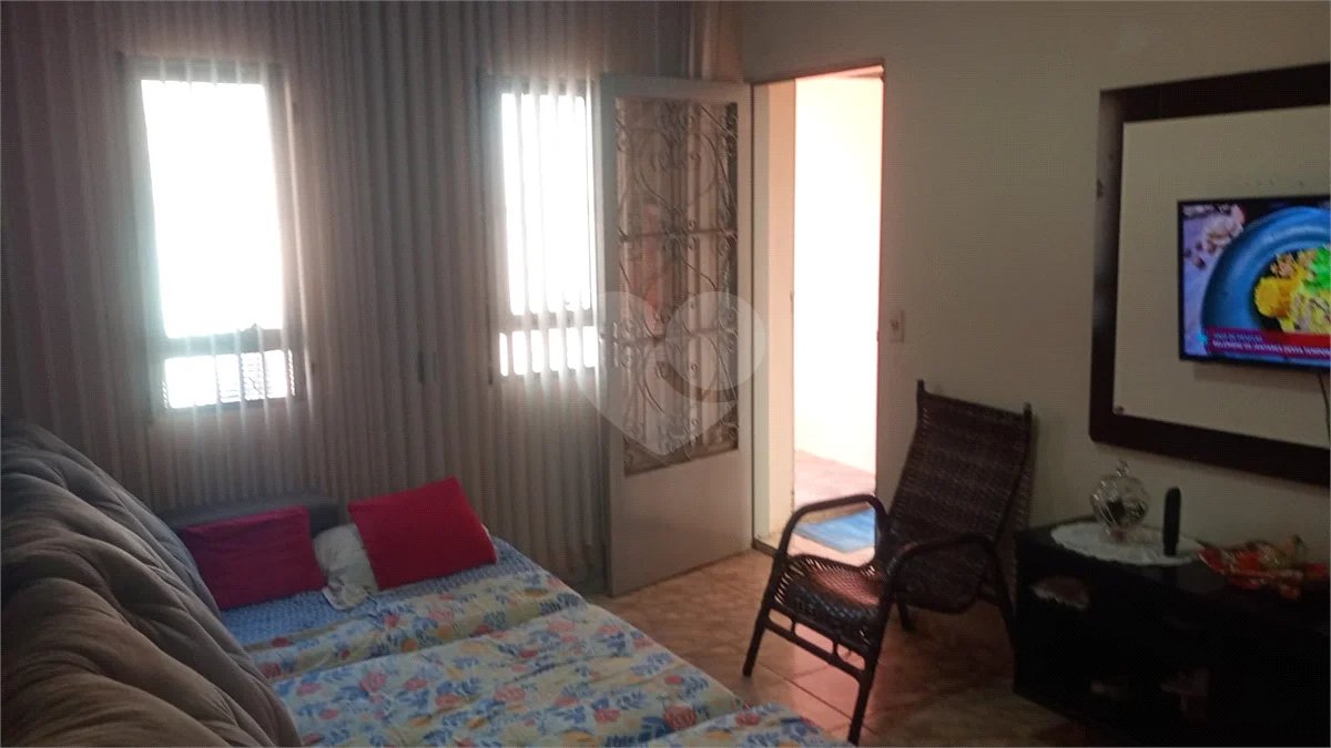 CASA A VENDA NO JARDIN JACOBUCI