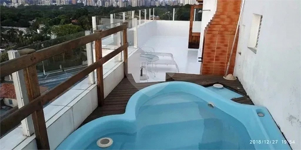 Cobertura Duplex 3 quartos - Alto da Boa Vista