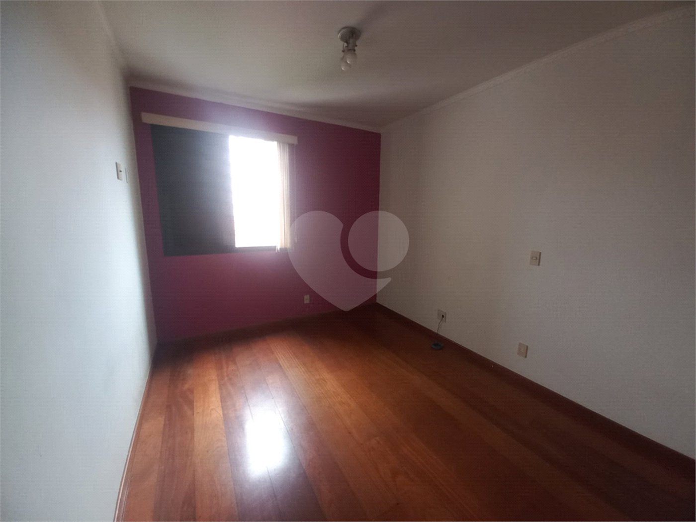 Apartamento para venda ou locação no Ed. Alexandre Previero