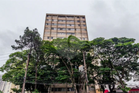 Apartamento na Região do Ipiranga à 8 Minutos do Metrô com 2 Dormitórios .
