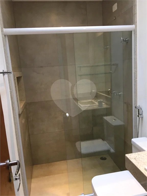 Casa, 3 dormitórios, 1 suíte, 2 vagas, para locação em Água Fria, em São Paulo